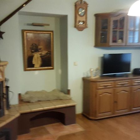Apartmány Liška Mladé Buky Exterior foto